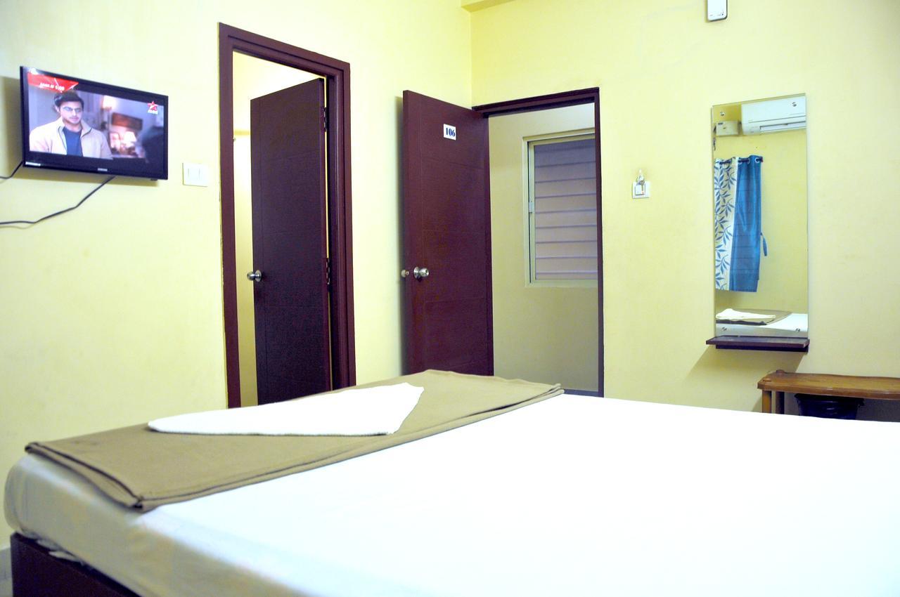 Hotel KSR Grands Tirupati Exterior foto